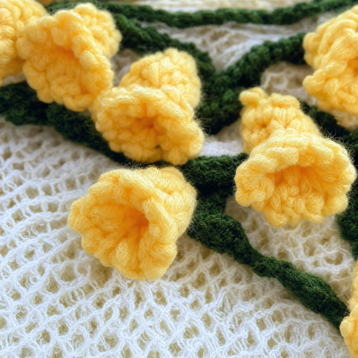 Bloomie Bouquet Blanket